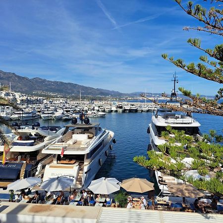 Private Suites In Huge Penthouse 1St Line Puerto Banus, Incredible Views, Jacuzzis Μαρμπέλλα Εξωτερικό φωτογραφία