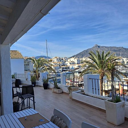 Private Suites In Huge Penthouse 1St Line Puerto Banus, Incredible Views, Jacuzzis Μαρμπέλλα Εξωτερικό φωτογραφία