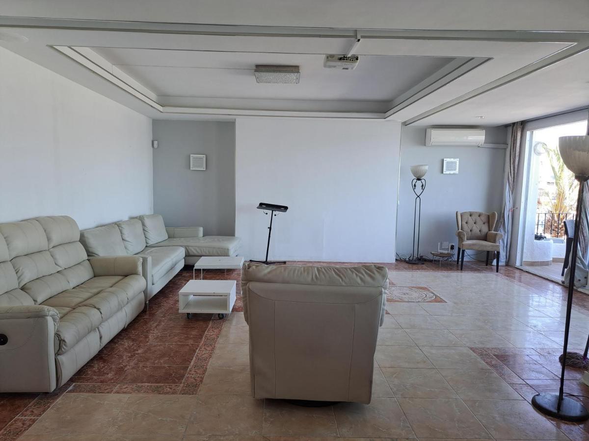 Private Suites In Huge Penthouse 1St Line Puerto Banus, Incredible Views, Jacuzzis Μαρμπέλλα Εξωτερικό φωτογραφία
