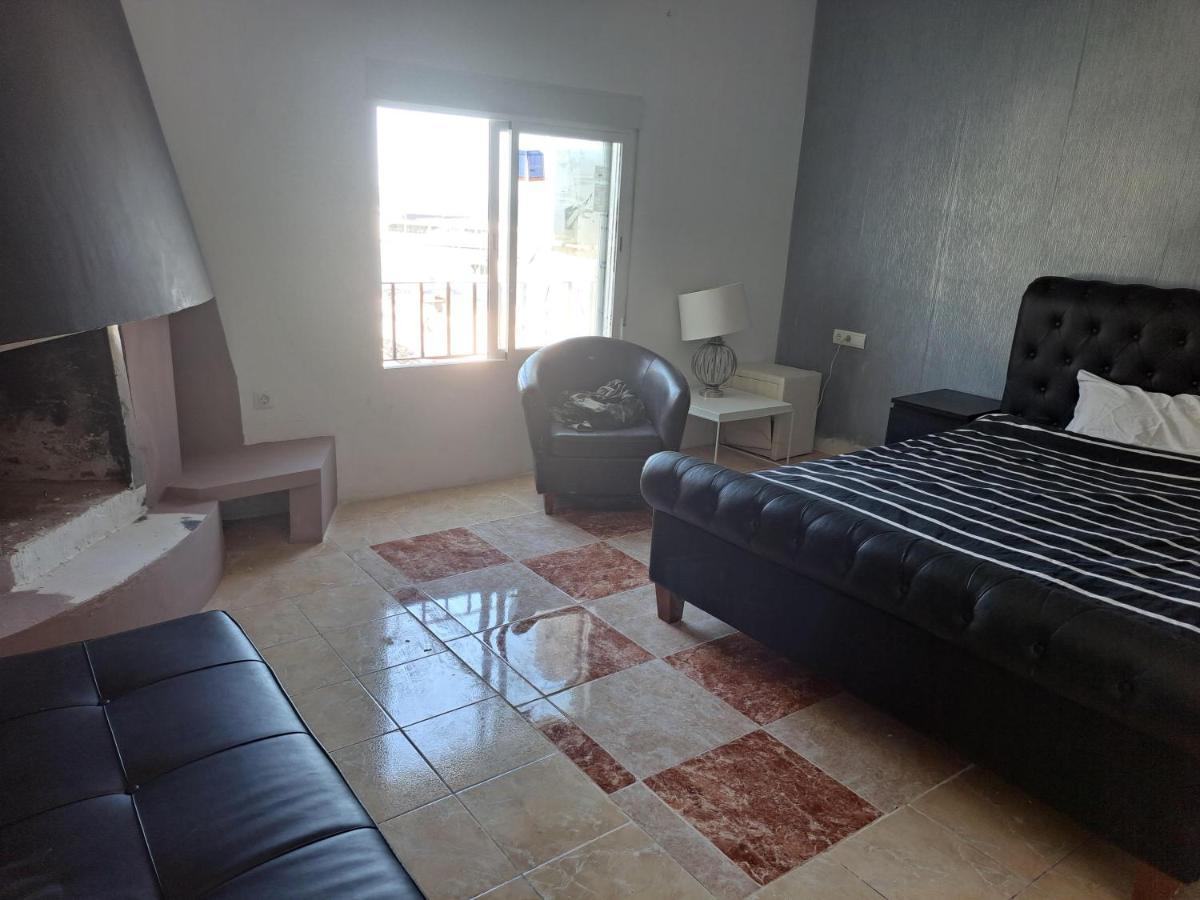 Private Suites In Huge Penthouse 1St Line Puerto Banus, Incredible Views, Jacuzzis Μαρμπέλλα Εξωτερικό φωτογραφία