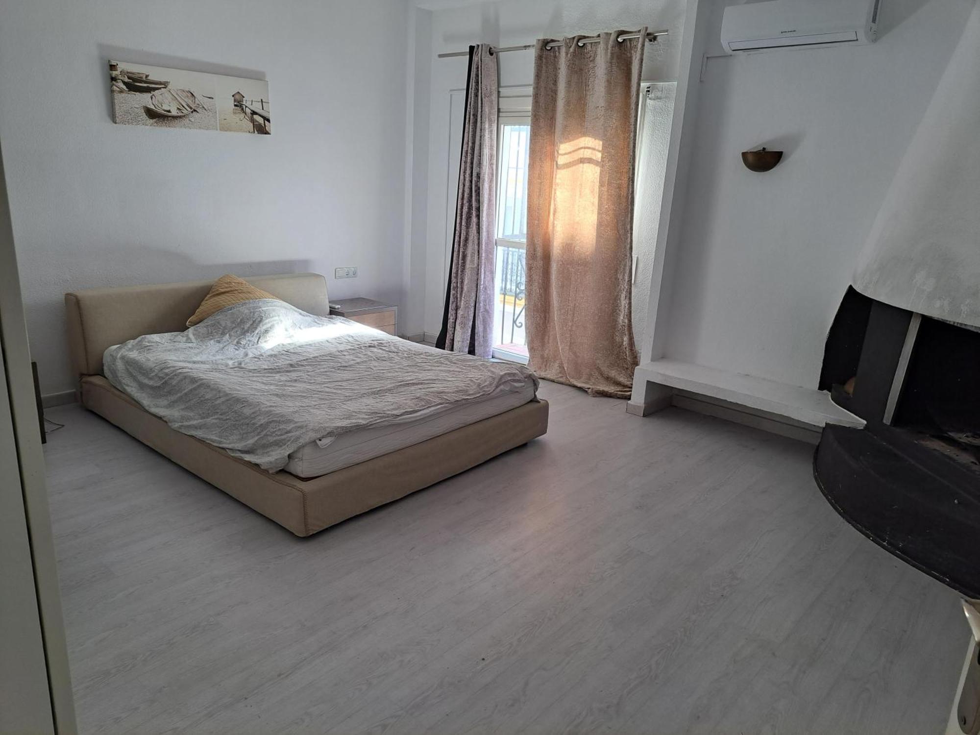 Private Suites In Huge Penthouse 1St Line Puerto Banus, Incredible Views, Jacuzzis Μαρμπέλλα Εξωτερικό φωτογραφία